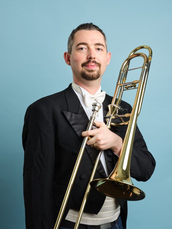 ザッカリー・ガイルス Zachary GUILES