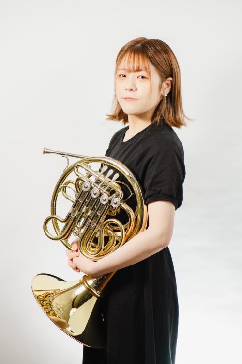木内真緒