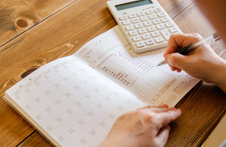 ピアノ教室の月謝相場と費用内訳｜入会金・発表会費・教材費も完全まとめ