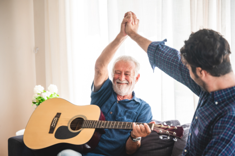 50代から楽器を始める人のための完全決定版｜脳活性化・認知症予防・健康効果と初心者向けスタートガイド大全