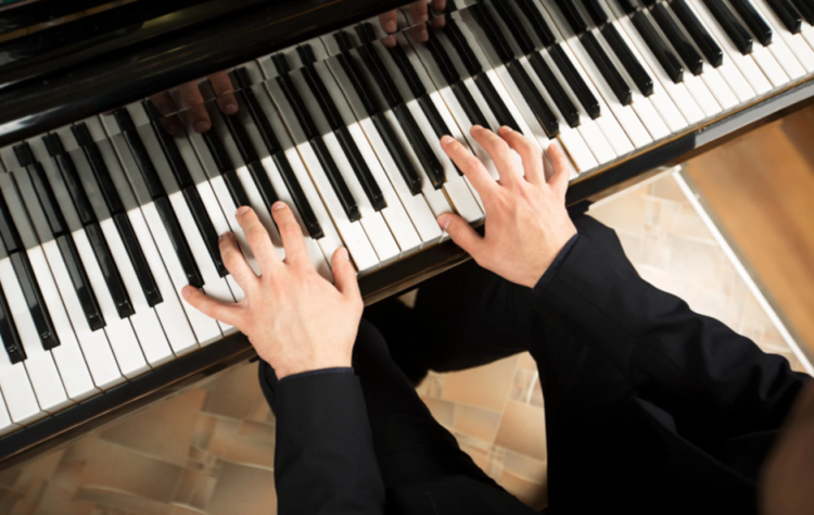 【保存版】駅近・手ぶらOK｜仕事帰りに無理なく通える大人向け音楽レッスン教室の選び方と続け方徹底ガイド