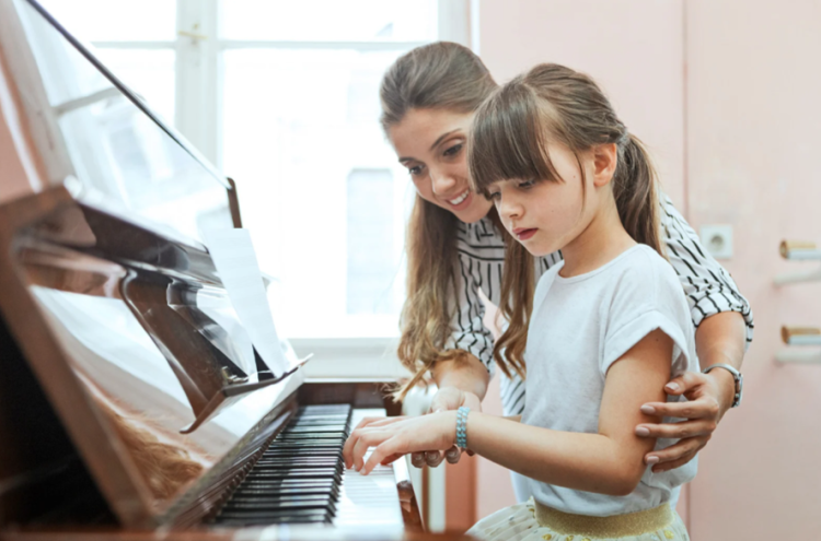 自宅で学べる音楽教室の出張レッスン｜忙しい人に最適なメリットを徹底解説