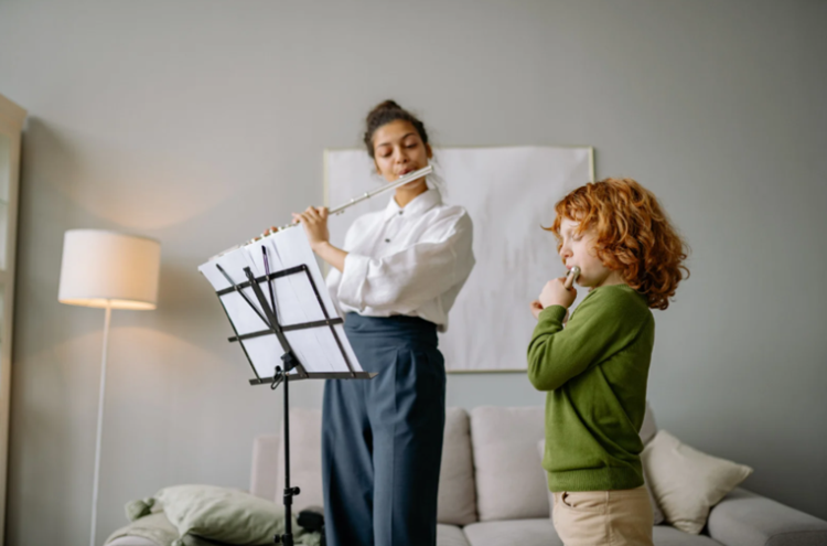 【決定版】子連れで通える大人の楽器レッスン完全ガイド！育児中こそ音楽を始めるべき理由と教室選びのコツ